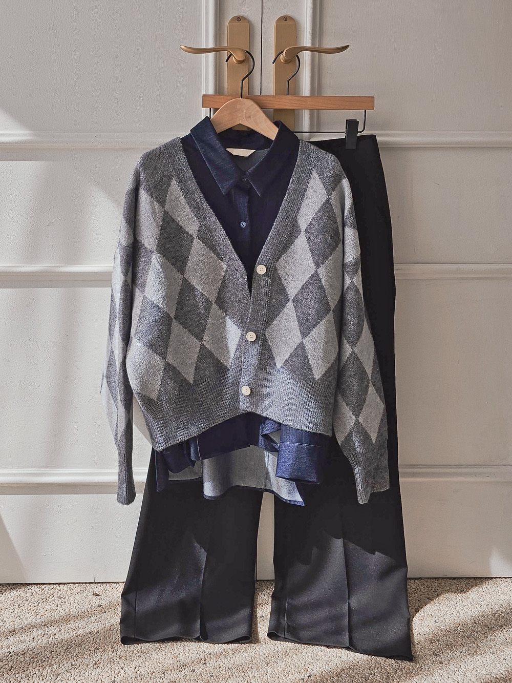 STYLETIBA | Charming argyle knit cardigan-2 colors - Style T Bar